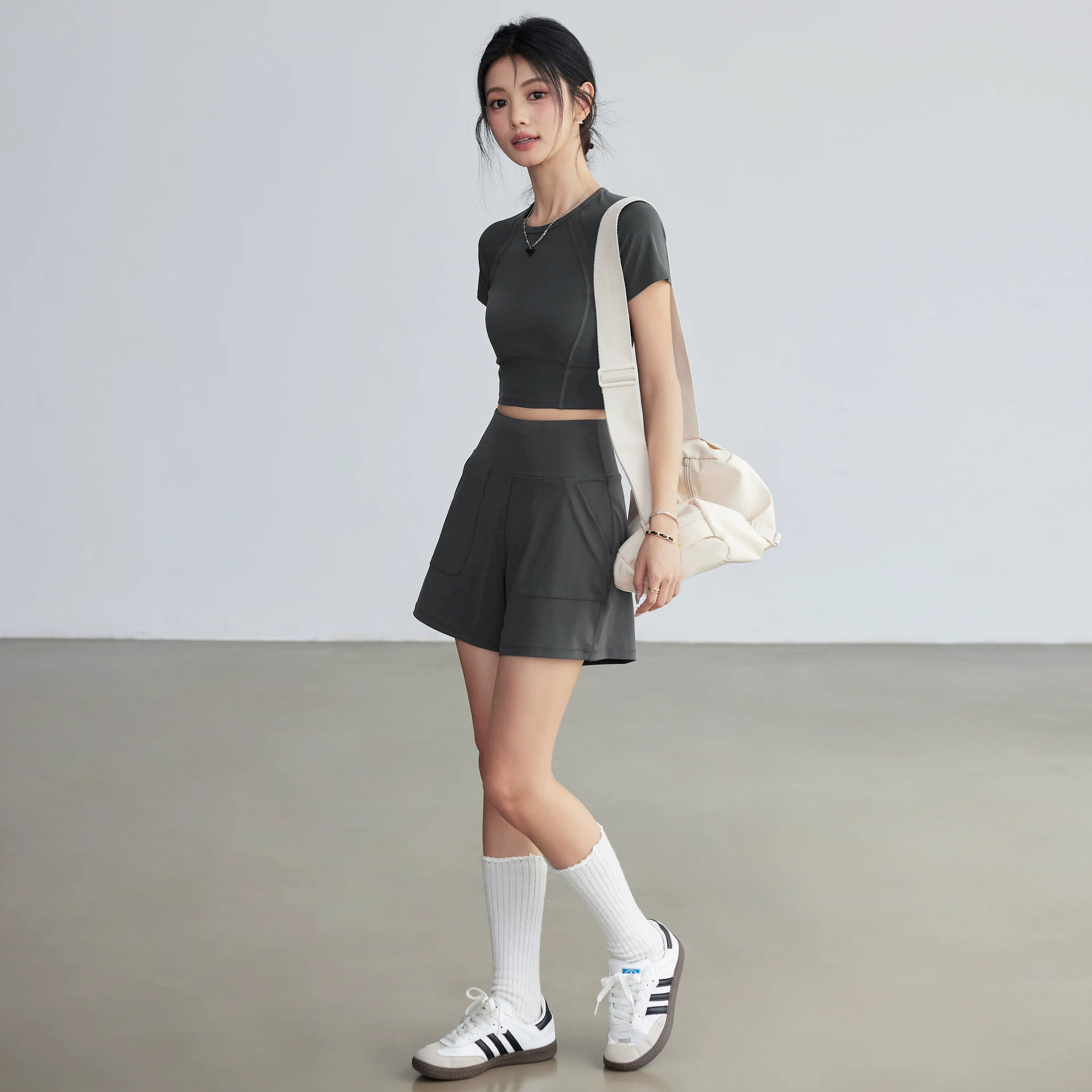レディースランニングスーツ半袖ヨガトップハイウエストカーゴシ - Running Gear Quick Dry のレビューと価格